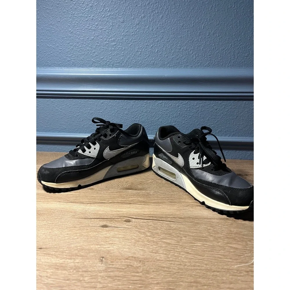 Nike Air Max 90 Kids Shoes Black Gray Youth‎ Size 3.5Y Casual Sneakers